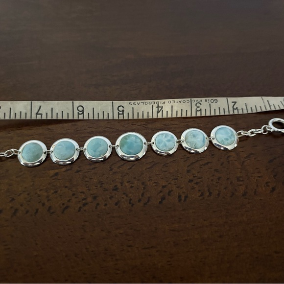 Necklace, bracelet and earring set - Picture 6 of 13